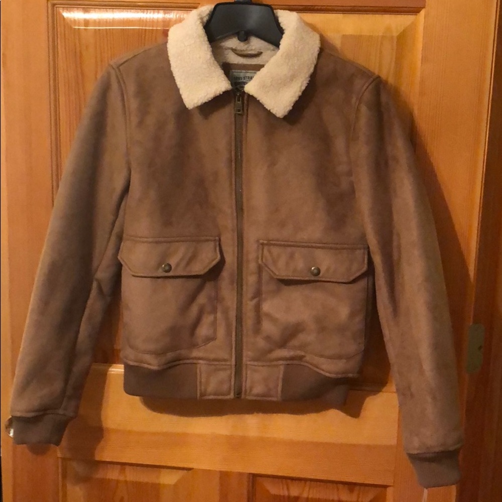Levi’s bomber jacket. NWT. Size small